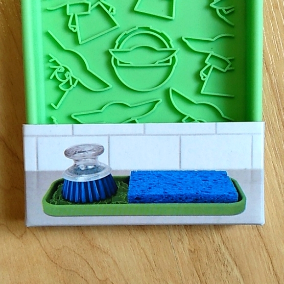 Star Wars The Mandalorian Kitchen Sink Silicone Sponge Holder - Picture 4 of 6